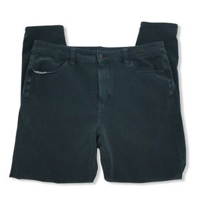 American Eagle Super Hi Rise Jegging Hunter Green